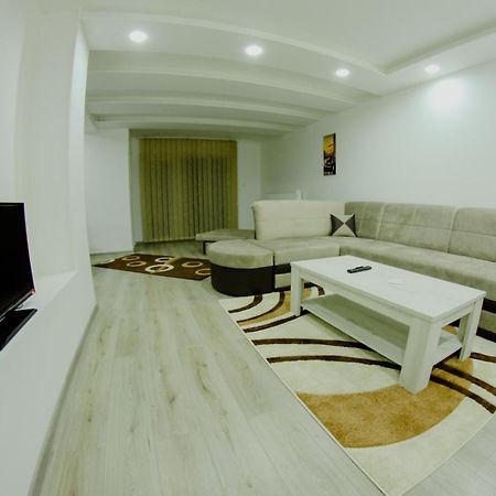 סראייבו Deluxe Apartments מראה חיצוני תמונה