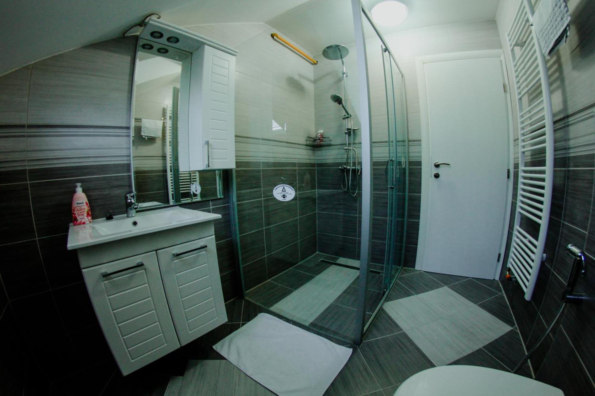 סראייבו Deluxe Apartments מראה חיצוני תמונה