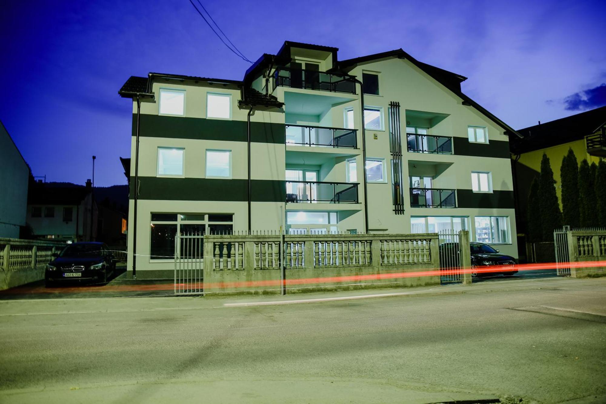 סראייבו Deluxe Apartments מראה חיצוני תמונה