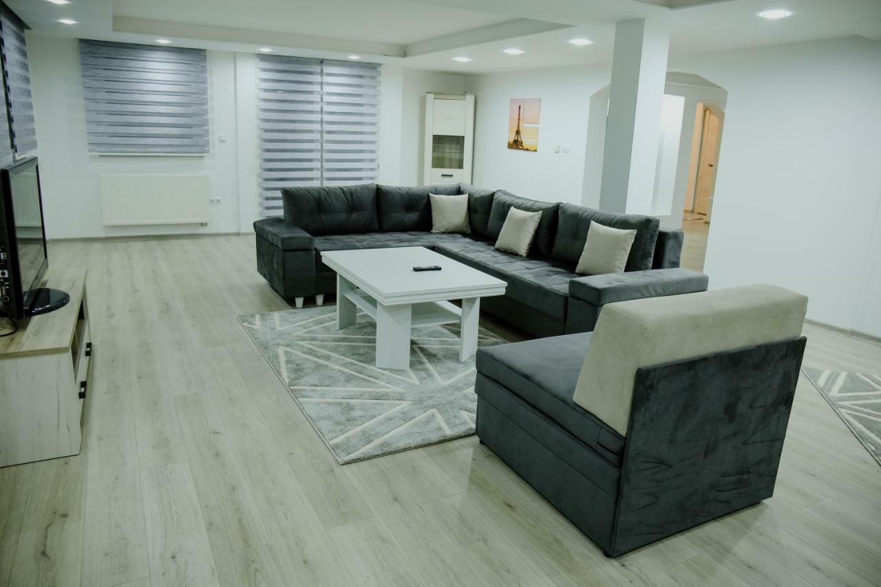 סראייבו Deluxe Apartments מראה חיצוני תמונה